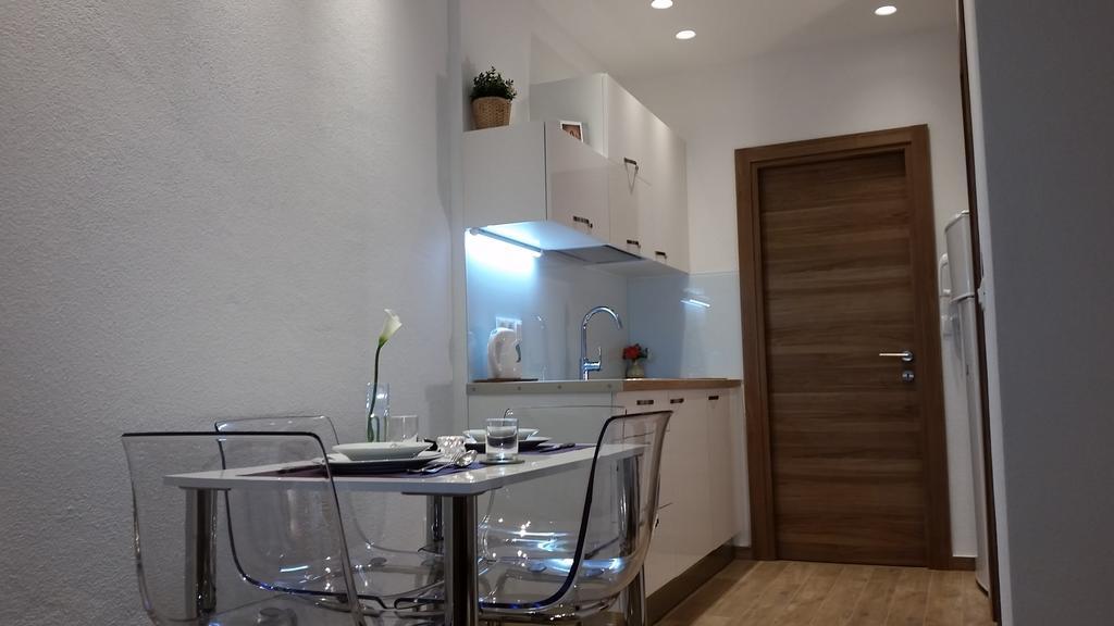 Apartments Ursic Mb Brela Bagian luar foto