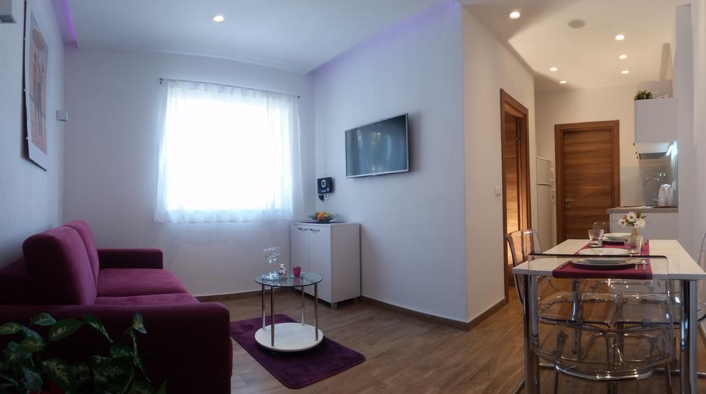 Apartments Ursic Mb Brela Bagian luar foto